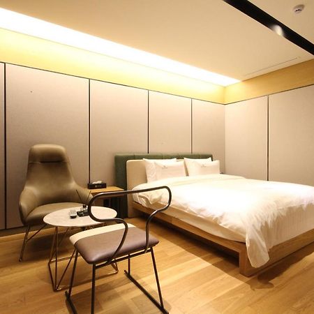 Hotel Eco Stay Чонджу Экстерьер фото