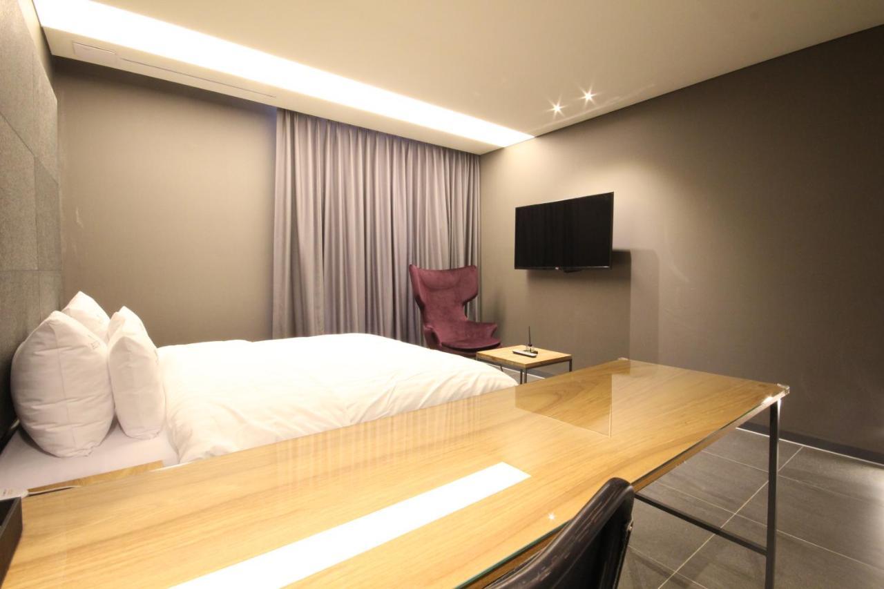 Hotel Eco Stay Чонджу Экстерьер фото