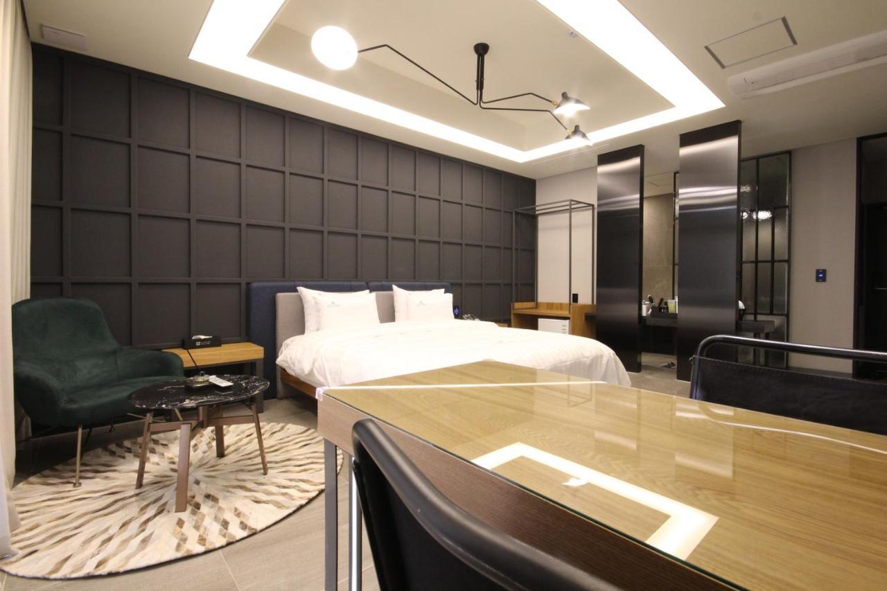 Hotel Eco Stay Чонджу Экстерьер фото